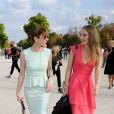 Marie-Josée Croze et Déborah Francois arrivent à l'Espace Éphémère du jardin des Tuileries pour assister au défilé Elie Saab prêt-à-porter printemps-été 2015. Paris, le 29 septembre 2014.