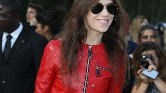 Photo : Sofia Coppola quitte la Fondation Louis Vuitton à l'issue