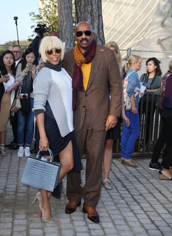 Steve Harvey et son épouse Marjorie Bridges arrivent à la Fondation Louis Vuitton pour assister au défilé Louis Vuitton printemps-été 2015. Paris, le 1er octobre 2014.