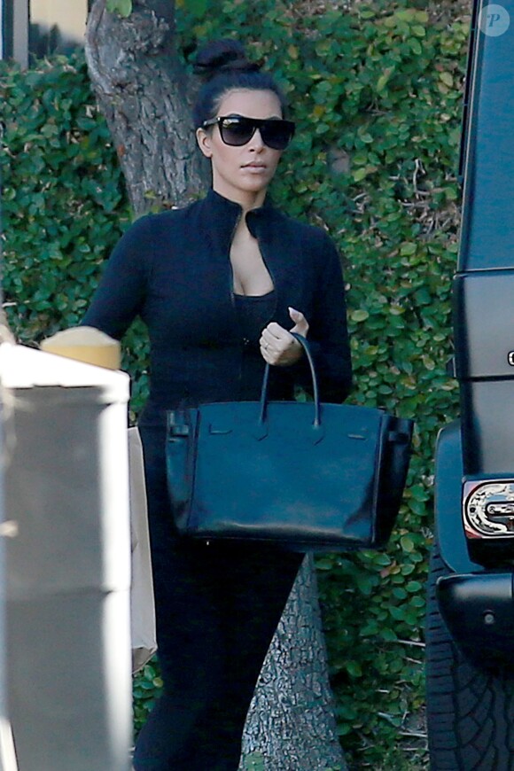 Kim Kardashian sort de sa salle de gym à Los Angeles le 3 octobre 2014