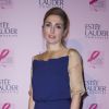Julie Gayet - Lancement de la campagne de sensibilisation Octobre Rose (organisé par l'association "Le Cancer Du Sein, Parlons-En !") pour la recherche contre le cancer du sein au Palais National de Chaillot avec l'illumination de la Tour Eiffel en rose, à Paris le 7 octobre 2014