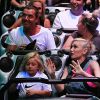 La chanteuse Gwen Stefani, son mari Gavin Rossdale et leur fils Zuma s'amusent à Disneyland à Anaheim, le 6 octobre 2014.