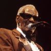 Archives - Ray Charles en concert au palais des congrès à Paris en 2001.