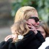 Nicole Kidman en larmes aux funérailles de son père en l'Eglise St Francis Xavier de Lavender Bay, Sydney, le 19 septembre 2014.