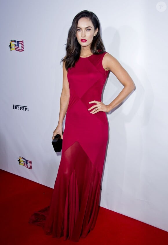 Megan Fox un peu trop maquillée à Beverly Hills, Los Angeles, le 11 octobre 2014.