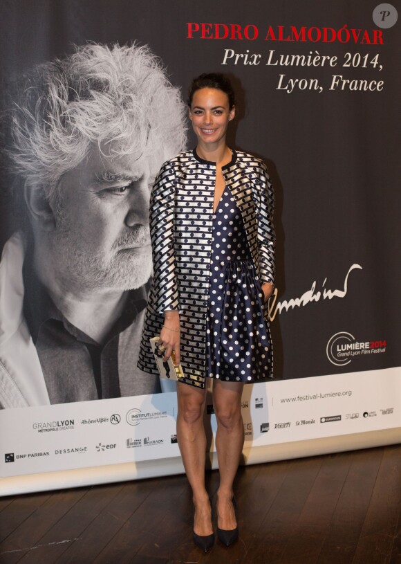 Bérénice Bejo - Photocall à l'occasion de l'hommage à Pedro Almodovar qui reçoit le Prix Lumière 2014 à Lyon le 17 octobre 2014