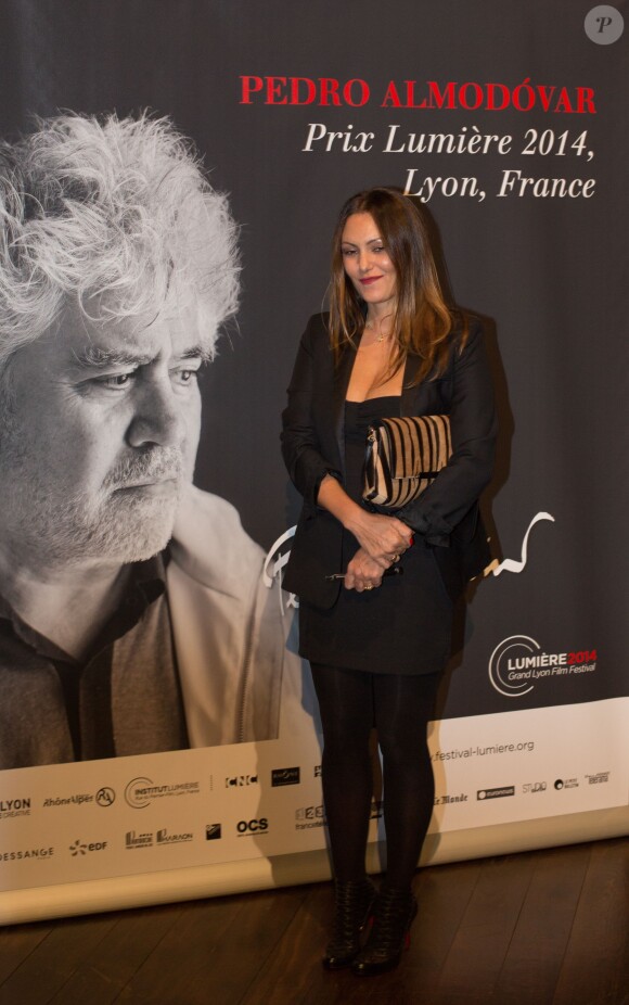 Karole Rocher - Photocall à l'occasion de l'hommage à Pedro Almodovar qui reçoit le Prix Lumière 2014 à Lyon le 17 octobre 2014