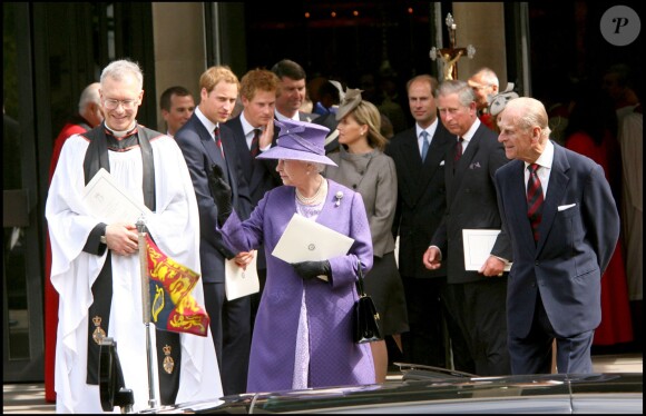 La famille royale lors du 10e anniversaire de la mort de Lady Di, à Londres., en août 1997.