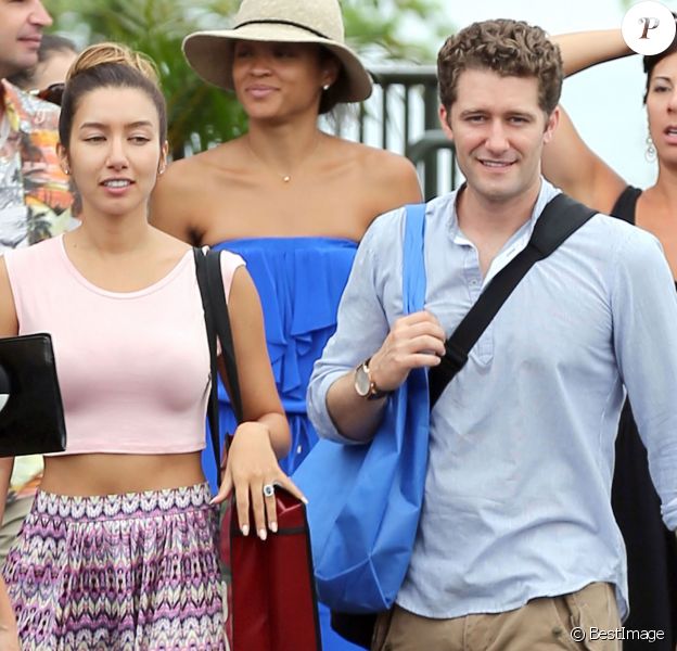 Exclusif - Matthew Morrison et sa femme Renee Puente sont allés déjeuner avec des amis à Hawaii. Le 19 octobre 2014