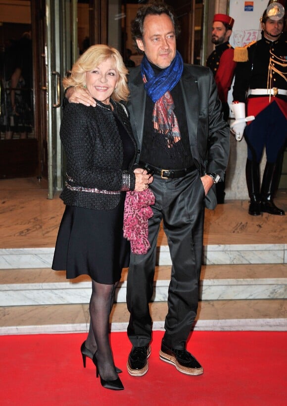 Nicoletta et son mari Jean-Christophe Molinier - Gala de l'Espoir au théâtre des Champs-Elysées à Paris, le 23 octobre 2014.