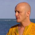 S&eacute;ance de yoga tr&egrave;s &eacute;trange sur la plage de Miami (Mon incroyable fianc&eacute; saison 3, &eacute;pisode diffus&eacute; le vendredi 24 octobre 2014 sur TF1.) 