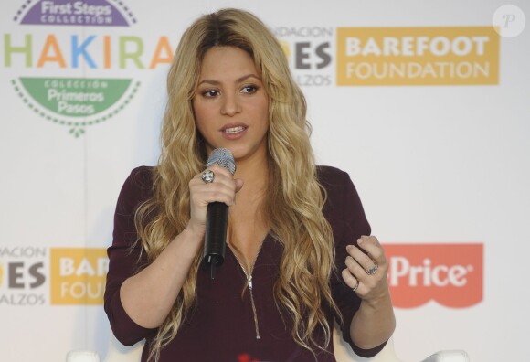 Shakira, enceinte, présente sa collection de jouets en collaboration avec Fisher-Price à Barcelone le 27 octobre 2014