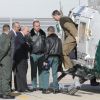 Le roi Felipe d'Espagne visite le service aérien de la garde civile espagnole sur la base aérienne de Torrejón à Madrid, le 28 octobre 2014.