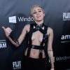 Miley Cyrus - Soirée amFAR Inspirational gala à Los Angeles le 29 octobre 2014.