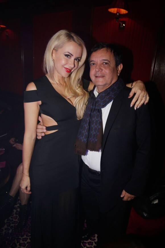 Edouard Nahum et Joanna Atik lors de la soirée Goodbye Halloween au Pink Paradise à Paris, le 31 octobre 2014