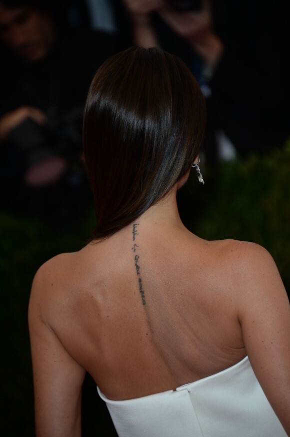 Victoria Beckham, comme son mari, rend hommage à sa famille à travers ses tatouages