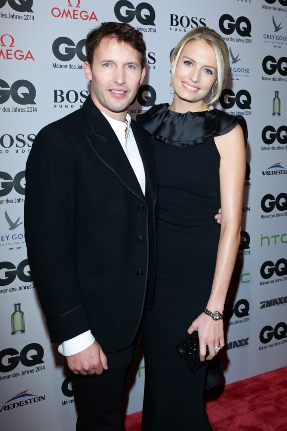James Blunt et sa femme Sofia Wellesley lors de la soirée de gala "GQ Men of the Year Award" à Berlin en Allemagne le 6 novembre 2014.