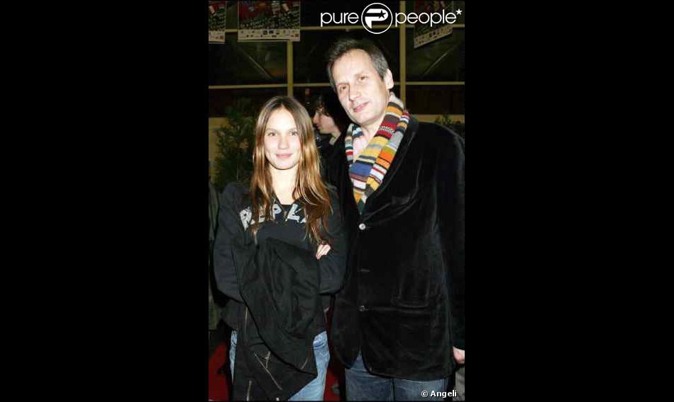Qui Sont Les Parents De Hippolyte Girardot Ana Girardot et son père Hippolyte Girardot en 2004 - Purepeople