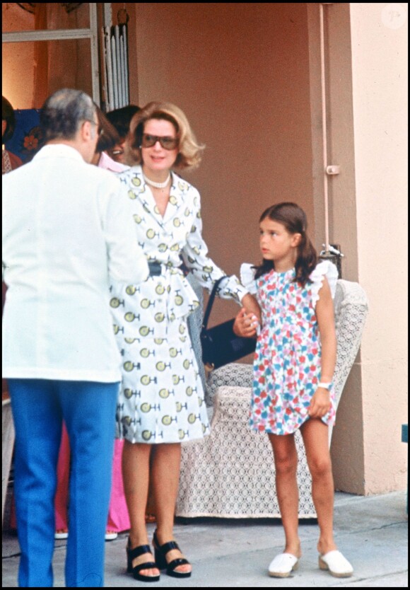La princesse Grace de Monaco et sa fille Stéphanie en 1973