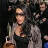 Ayem Nour arrivant à la SDPJ pour apporter des vêtements à Nabilla à Nanterre, le 8 novembre 2014.