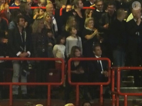Carla et Nicolas Sarkozy : Photo d'un fan au concert des Vieilles Canailles le 7 novembre à Bercy