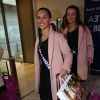 Semi-Exclusif - Estrella Ramirez (Miss Normandie 2014) et Maïlys Bonnet (Miss Bretagne 2014) au départ de l'aéroport de Paris-Charles-de-Gaulle à destination de Punta Cana, le 14 novembre 2014.