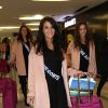 Semi-Exclusif - Janyce Guillot (Miss Bourgogne 2014), Aurore Thibaud (Miss Rhône-Alpes 2014) et Anne-Mathilde Cali (Miss Franche-Comté 2014) au départ de l'aéroport de Paris-Charles-de-Gaulle à destination de Punta Cana, le 14 novembre 2014.