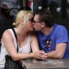 EXCLU - Loana et son amoureux Fred à Nemours le 19 juin 2013