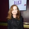 Isabelle Huppert - Avant-première du film "Eden" au cinéma Gaumont Marignan à Paris, le 18 novembre 2014.