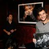 Amir (The Voice) - Soirée de lancement du livre "Johnny Hallyday on the road" de Renaud Corlouer au Buddha-Bar à Paris, le 18 novembre 2014.