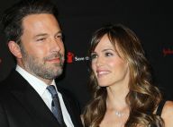 Jennifer Garner, amoureuse, dévore des yeux son mari Ben Affleck