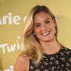 Bar Refaeli assiste à la soirée de remises des Prix Marie Claire à Madrid. Le 19 novembre 2014.