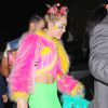 Miley Cyrus en délire débarque au Factory Nightclub de Los Angeles, pour sa soirée d'anniversaire le 22 novembre 2014.