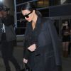 Kim Kardashian arrive à l'aéroport de LAX à Los Angeles, le 25 novembre 2014