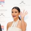 Kim Kardashian (top David Koma) fait la promotion de son nouveau parfum "Fleur Fatale" à Melbourne, le 19 novembre 2014.