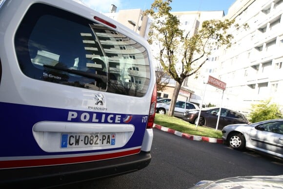 Vue de l'hôpital Ambroise-Paré à Paris le 7 novembre 2014 où Nabilla Benattia a été hospitalisée avant d'être conduite au commissariat de Boulogne-Billancourt et ensuite à la SDPJ de Nanterre. 