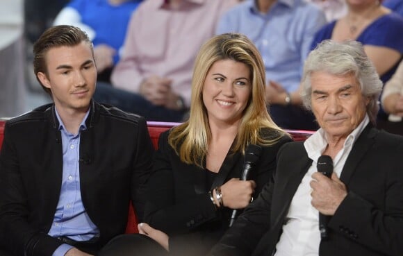 Exclusif - Le chanteur Daniel Guichard avec son fils Joël et sa fille Emmanuelle - Enregistrement de l'émission "Vivement Dimanche" à Paris le 26 novembre 2014.
 