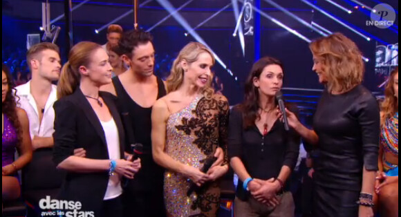 Adeline Blondieau et Bénédicte Delmas sont venues encourager Tonya Kinzinger dans Danse avec les stars 5 sur TF1. Octobre 2014.