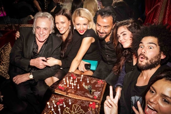 Peter Stringellow, sa femme Bella et quelques amis - Inauguration du nouveau Stringfellows à l'occasion de l'anniversaire de Muratt Atik à Paris le 27 novembre 2014.