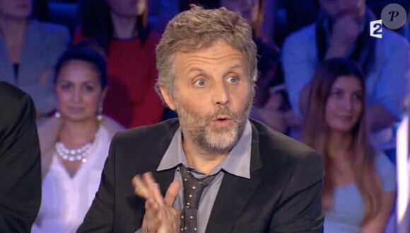 Stéphane Guillon dans On n'est pas couché, le samedi 29 novembre 2014.