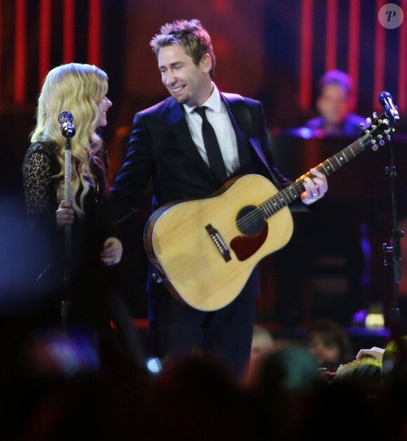 Avril Lavigne et Chad Kroeger lors d'un concert a Vancouver Le 18 octobre 2013.