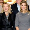 Le roi Willem-Alexander des Pays-Bas, la reine Maxima et la famille royale néerlandaise étaient réunis le 10 décembre 2014 à La Haye pour la remise du Prix Prince Claus au Colombien Abel Rodriguez.