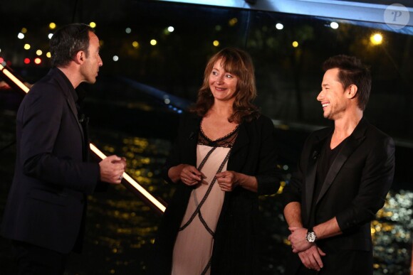 Exclusif - Nikos Aliagas, Julie Ferrier et Stéphane Rousseau participent à l'enregistrement de l'émission Toute la musique qu'on aime, qui sera diffusée le 1er janvier 2015 à 00h45 sur TF1.