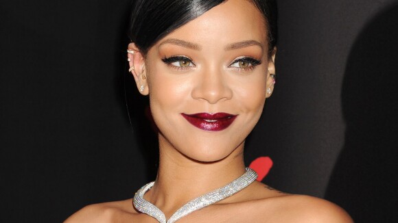 Rihanna, humiliée par son père alcoolique : il se fait jeter dehors