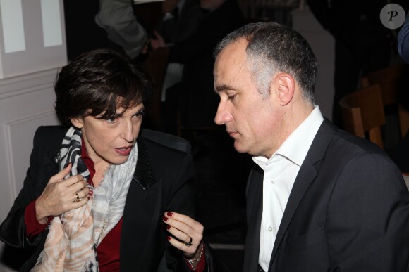 Exclusif - Ruth Elkrief et Gilles Bouleau assistent à un événement organisé par Le Cercle des Médias, en présence de Shimon Peres, à Paris le 17 décembre 2014.