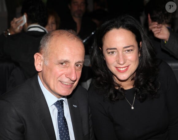 Exclusif - Jean-Michel Aphatie et Helena Morna (Europe 1) assistent à un événement organisé par Le Cercle des Médias, en présence de Shimon Peres, à Paris le 17 décembre 2014.
