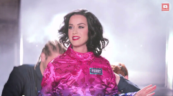 Katy Perry dans son centre d'essai des idées pour le show de la mi-temps du prochain Super Bowl du 1er février 2015