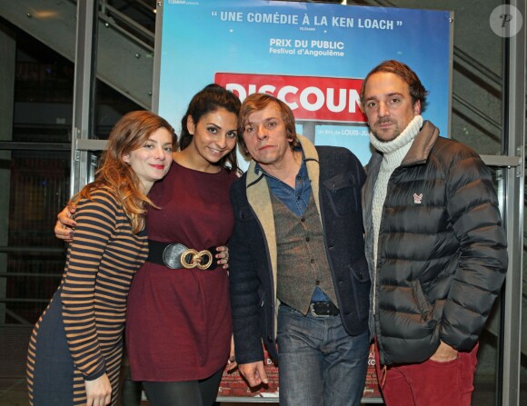 Exclusif - Sarah Suco, Liza Benguigui, Pascal Demolon et Louis-Julien Petit - L'équipe du film "Discount" fait la promotion du film à Bordeaux, le 18 décembre 2014.