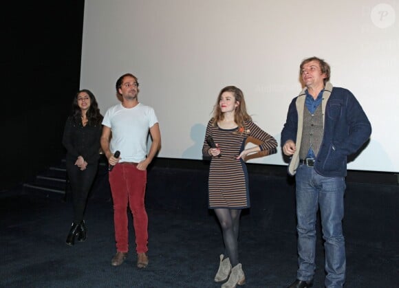 Exclusif - Julia Malinbaum, Louis-Julien Petit, Sarah Suco, Pascal Demolon - L'équipe du film "Discount" fait la promotion du film à Bordeaux, le 18 décembre 2014.