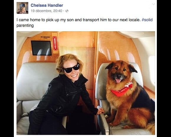 Chelsea Handler et Chunk en jet privé pour leurs vacances à la montagne au début des fêtes de fin d'année, en décembre 2014